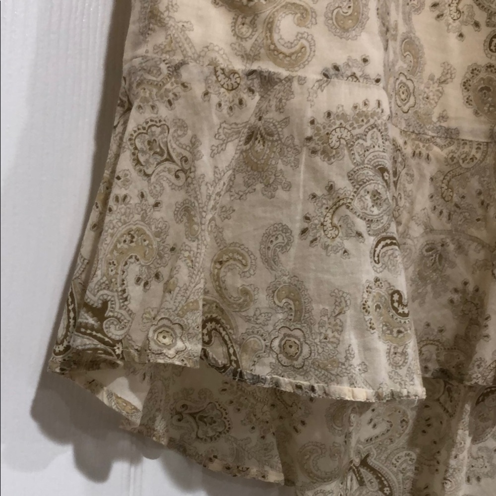 Elegant Cream Paisley Skirt - Picture 5 of 12